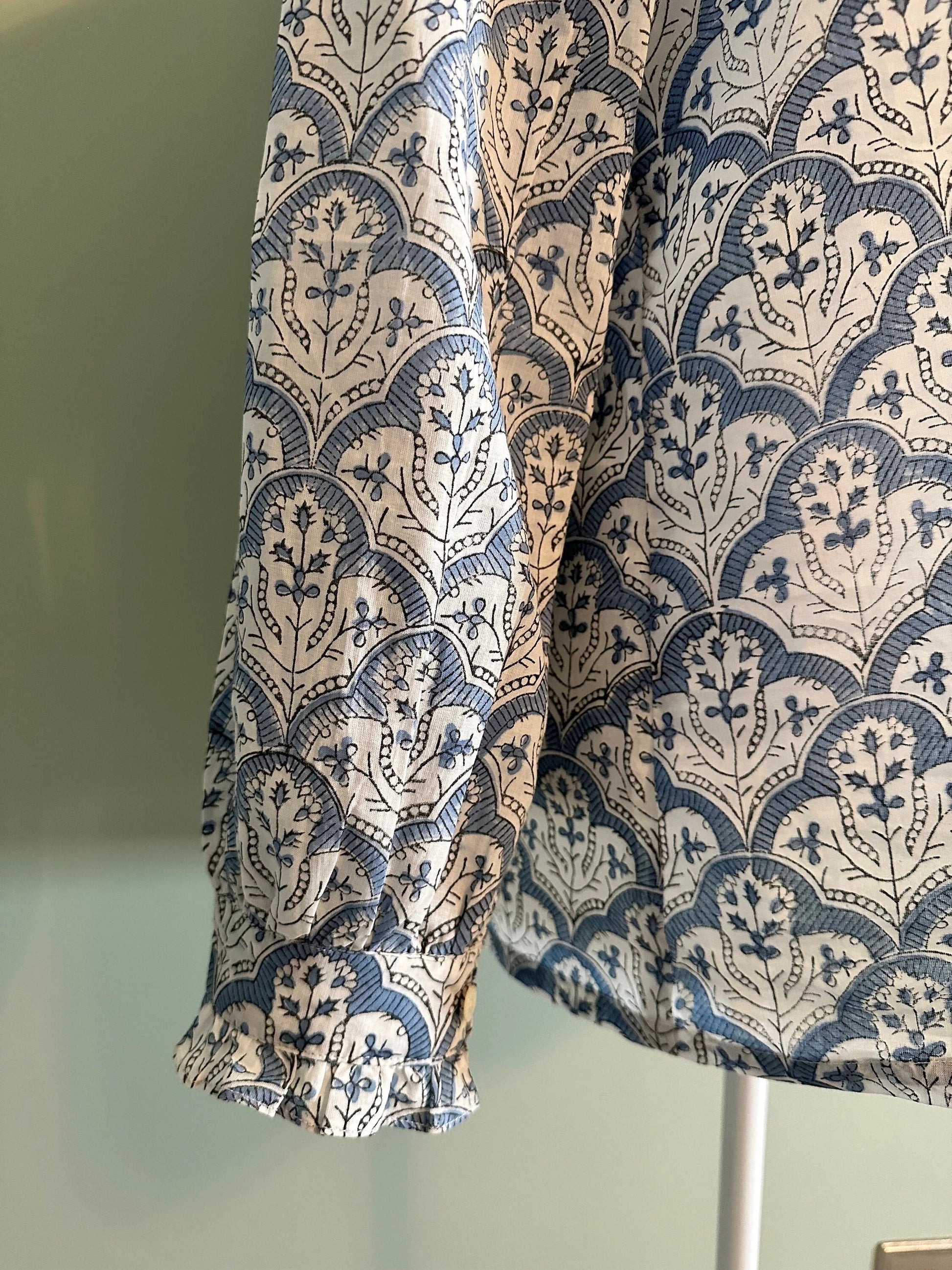 Blue & White Medallion Women's Floral Block Print Ruffle Collared  Button Down Blouse